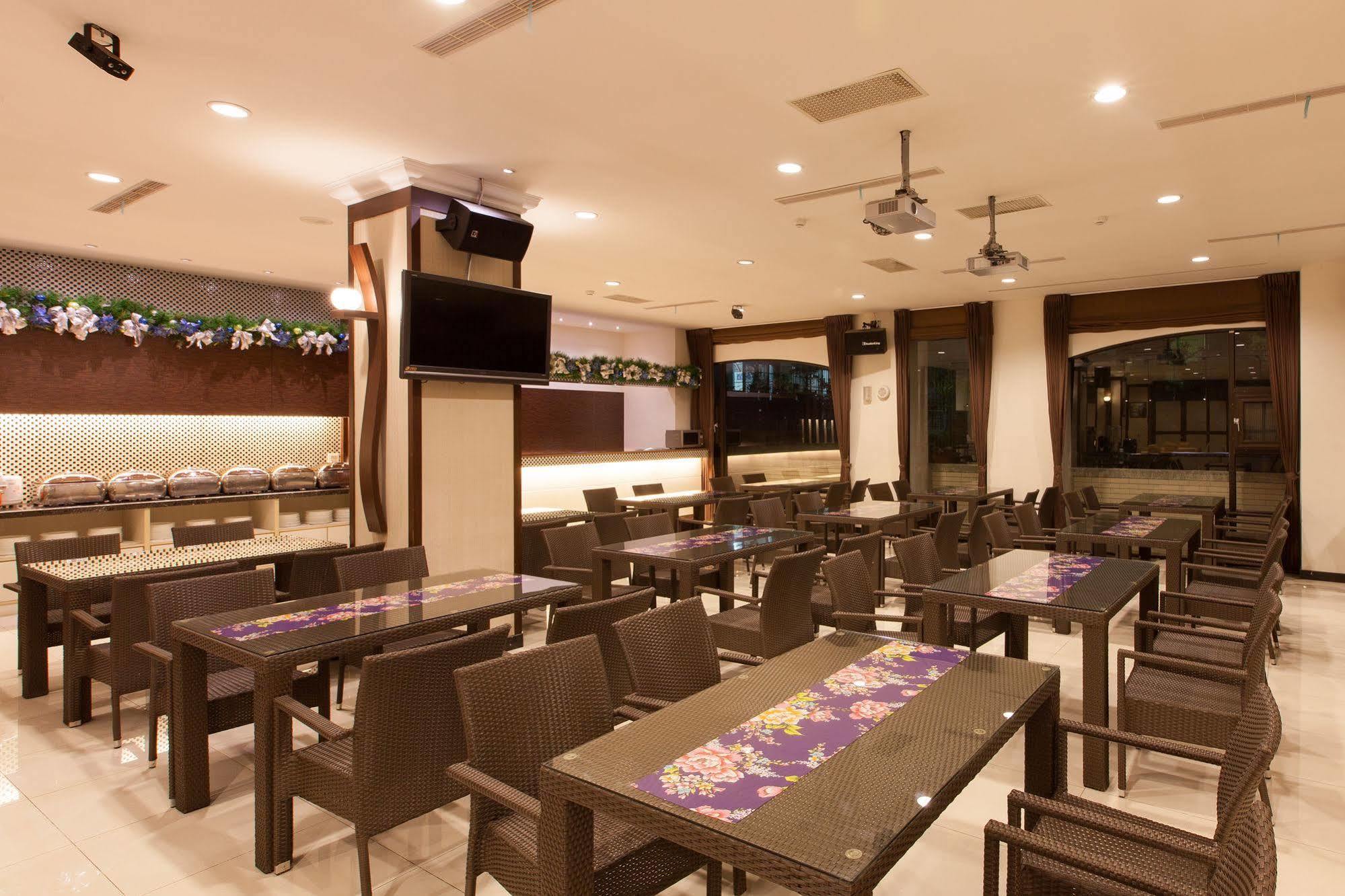 F Hotel - Sanyi Exterior photo